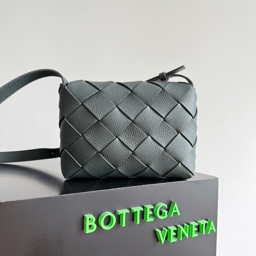 BOTTEGA VENETA 25S DIAGO 22 IN STEEL GRAU KALBSLEDER SILBERNE BESCHLÄGE