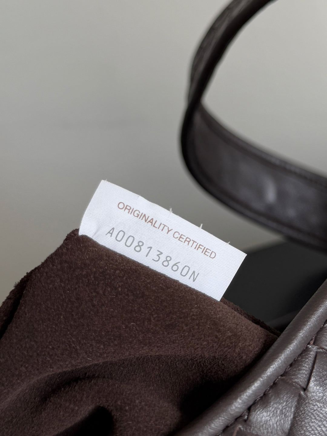 BOTTEGA VENETA 25S GROSSE VENETO-TASCHE 38 IN DUNKELBRAUNES KALBSLEDER SILBERNE BESCHLÄGE