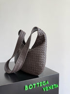 BOTTEGA VENETA 25S GROSSE VENETO-TASCHE 38 IN DUNKELBRAUNES KALBSLEDER SILBERNE BESCHLÄGE