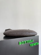 BOTTEGA VENETA 25S GROSSE VENETO-TASCHE 38 IN DUNKELBRAUNES KALBSLEDER SILBERNE BESCHLÄGE
