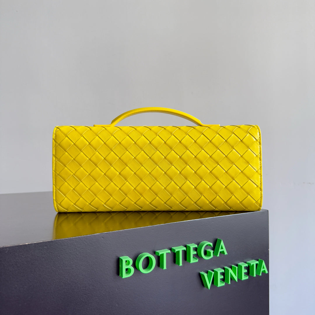 BOTTEGA VENETA 25S LANGE CLUTCH ANDIAMO 31 AUS ZITRONENGELBEM KALBSLEDER