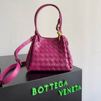 BOTTEGA VENETA 25S KLEINER FALLSCHIRM 21 IN HIMBEERROSA KALBSLEDER GOLDENE BESCHLÄGE