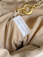 BOTTEGA VENETA 25S Staubbeutel Notte 33 in Warm Beige Kalbsleder Goldbeschläge