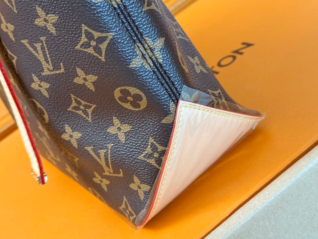 LV 25S PIANO BAG 27 IN BROWN MONOGRAM CANVAS AND CALFSKIN GOLD HARDWARE