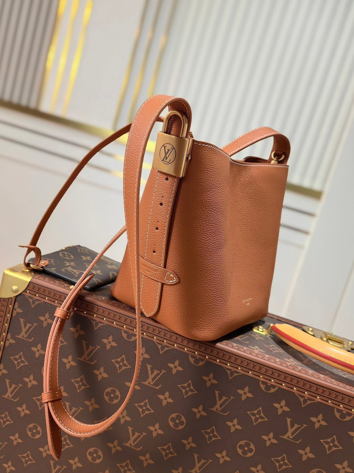 LV 25S LOW KEY ALL IN BB 18 IN BURNT SIENNA CALFSKIN GOLD HARDWARE