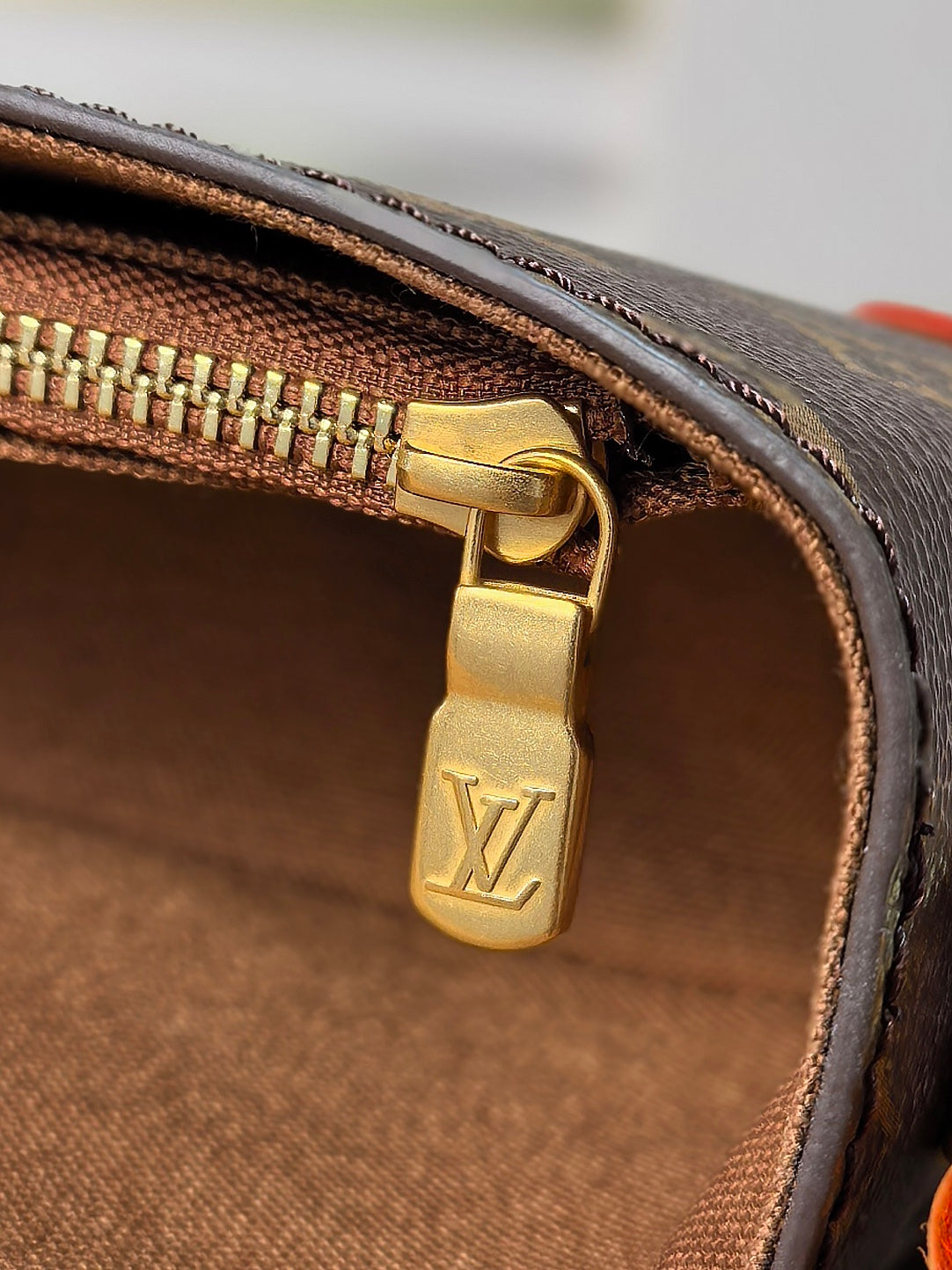 LV 25S MINI STEAMER 18 IN DARK BROWN CANVAS MONOGRAM GOLD HARDWARE