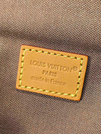 LV 25S CARGO 23 IN BROWN MONOGRAM CANVAS LEATHER TRIM GOLD HARDWARE