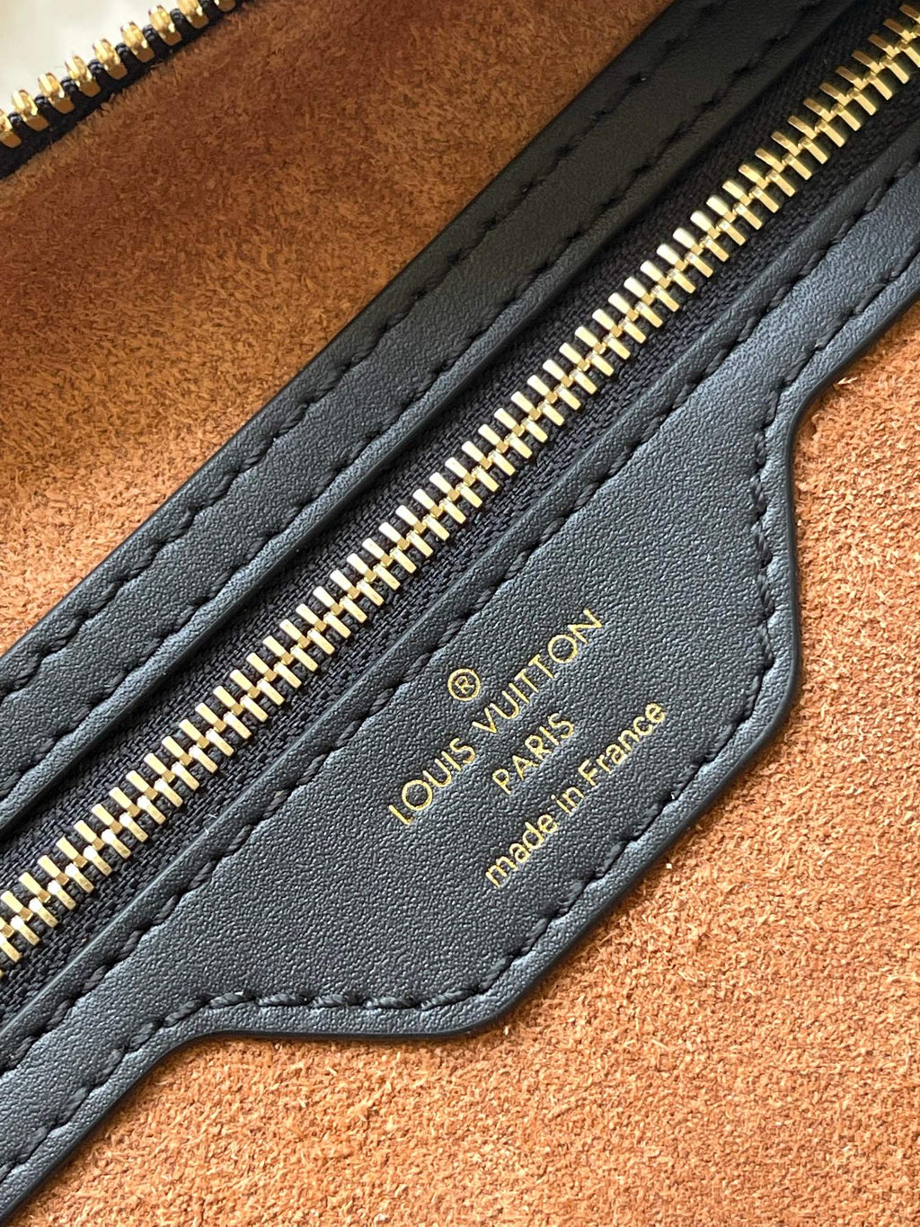 SPEEDY SOFT 30 IN SCHWARZEM MONOGRAM EMPREINTE LEDER