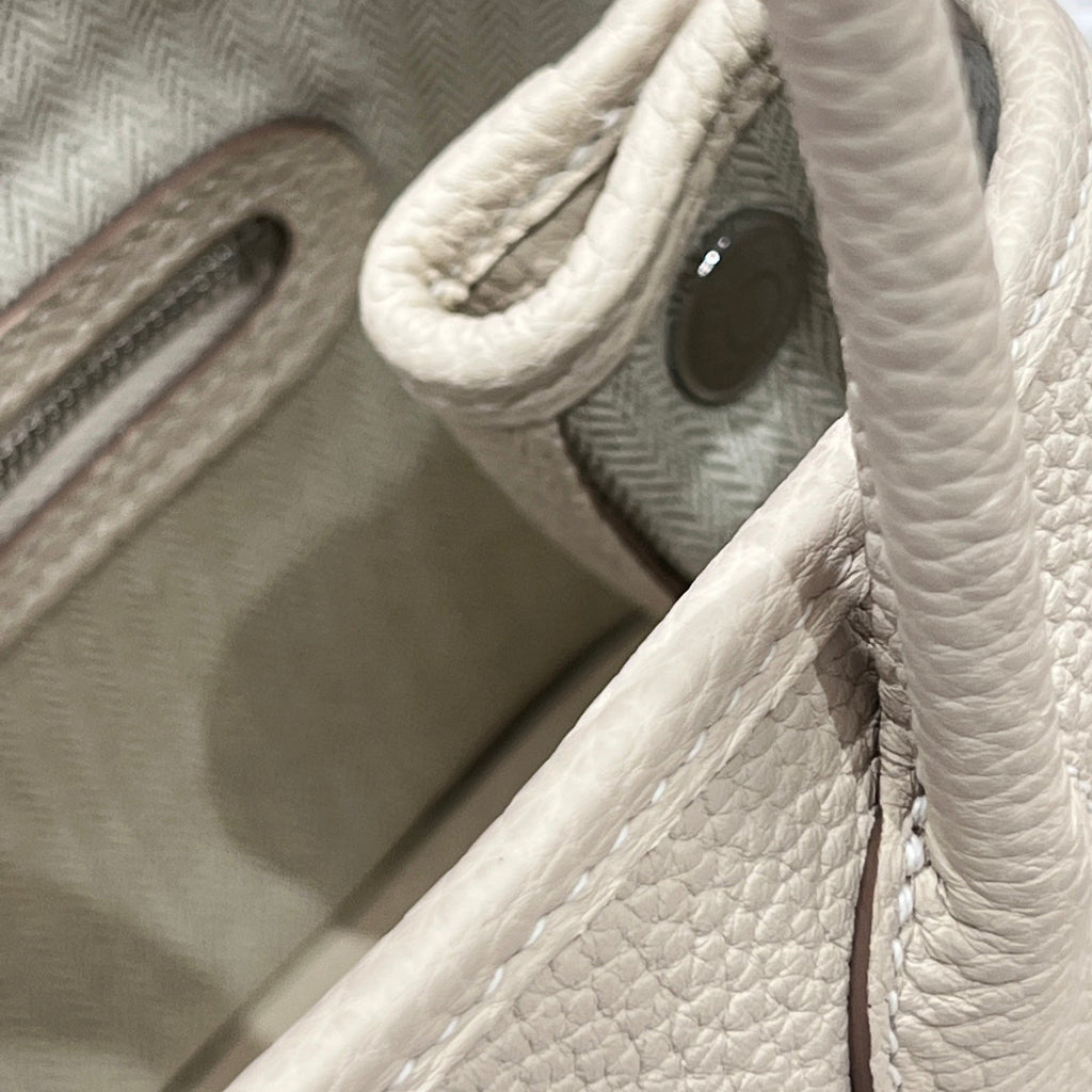 GARDEN PARTY 23CM IN OFF WHITE CALFSKIN