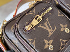 LV 25S Utility Crossbody-Handtasche, 18 Zoll, braunes Monogramm-Canvas, goldene Beschläge