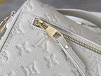 LV 25S Pochette Métis 25 in Weiß, Monogramm-beschichtetes Canvas, goldene Beschläge