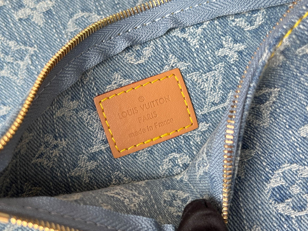 LV 25S CARRYALL 29 IN LIGHT BLUE DENIM MONOGRAM LEATHER TRIM