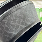 RUCKSACK 44 IN GRAUEM MONOGRAMM-CANVAS UND SCHWARZEN LEDERBEZÜGEN