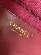 CAMERA BAG 24 IN RED QUILTED LAMBSKIN DOUBLE C GOLD COIN