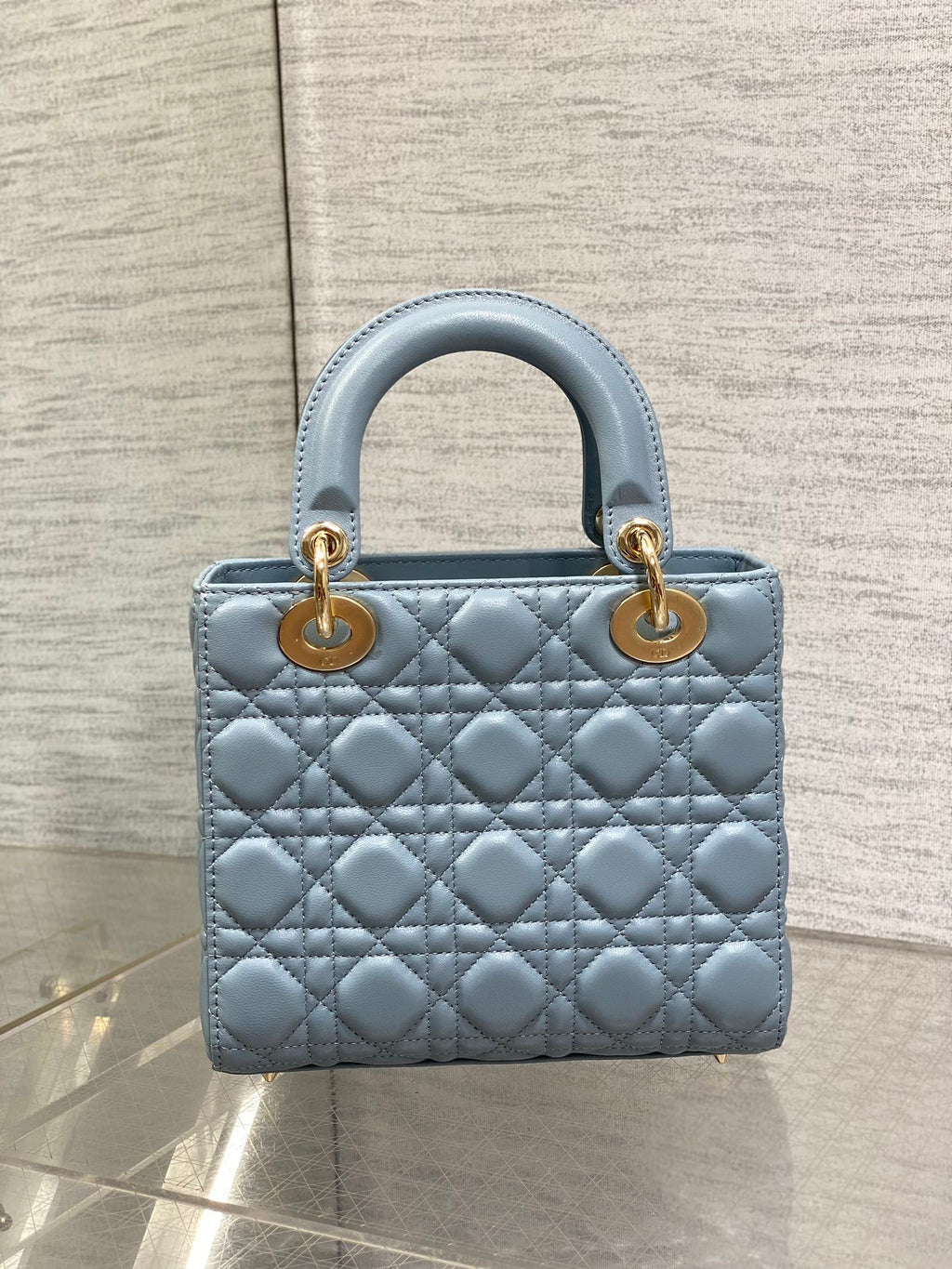 LADY MINI-TASCHE 20 IN ZERULEANBLAUEM LAMMLEDER