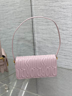 Klapptasche 18, hellrosa, komplett gesteppt, Kalbsleder