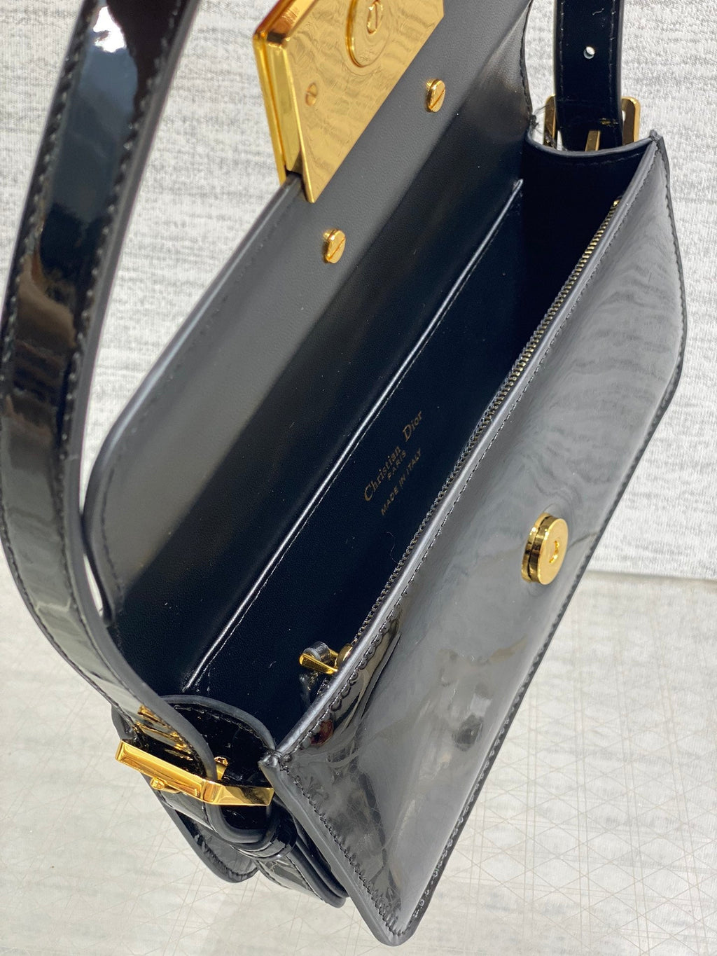 Klapptasche 18 Zoll, schwarzes Lackkalbsleder