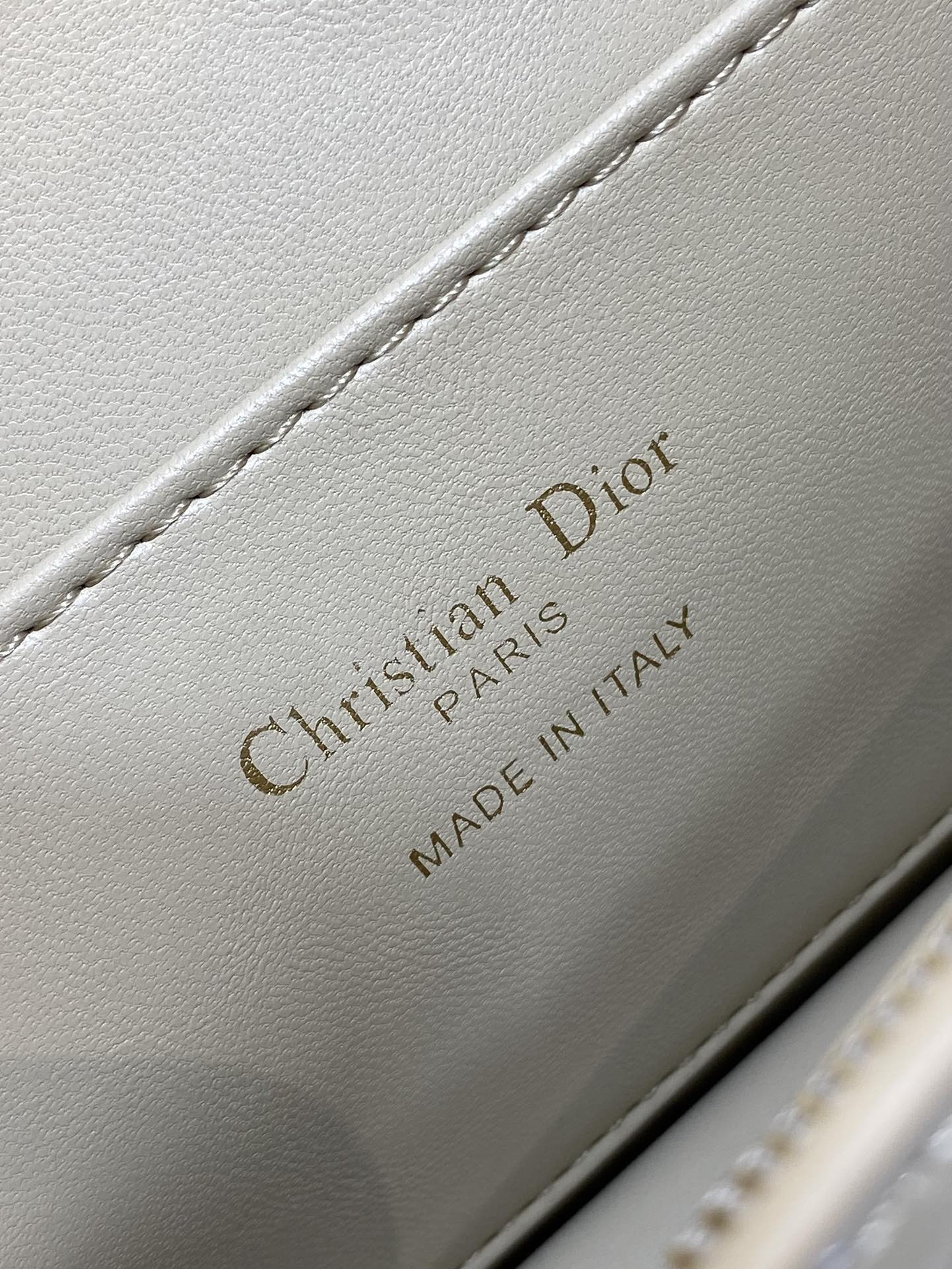 Klapptasche 18 Zoll, Weizenbraun, Lackkalbsleder