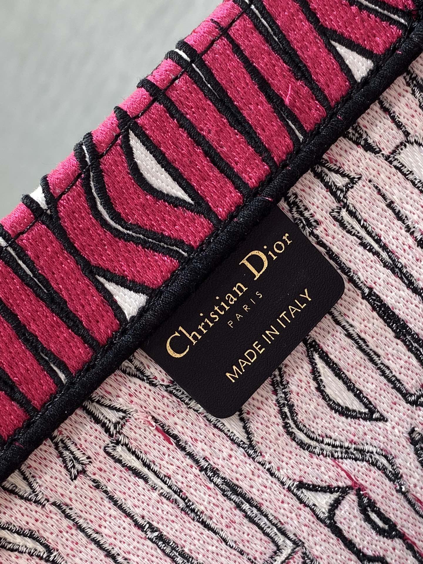 MISS GROSSE TASCHE 42 IN MAGENTA-LILA-CANVAS