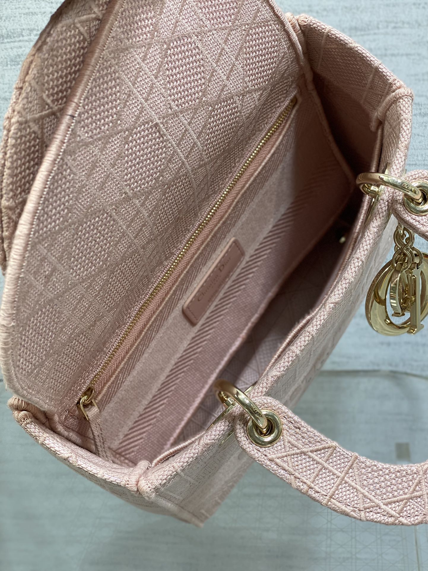 KLEINE 24-LADY-TASCHE AUS PASTELROSEM CANVAS