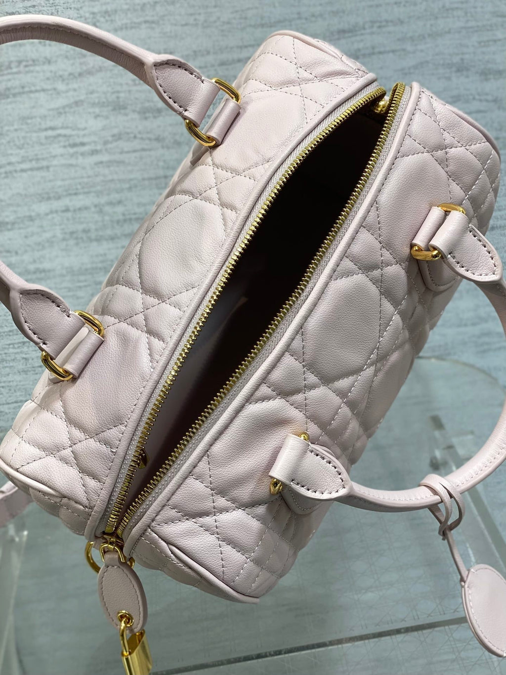 GROOVE 25 Beutel in hellrosa Lammleder