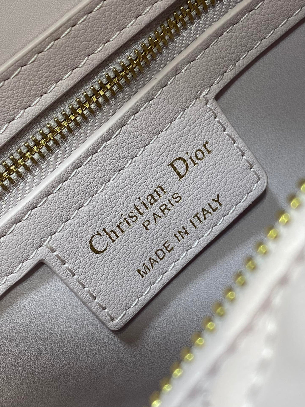 GROOVE 25 Beutel in hellrosa Lammleder