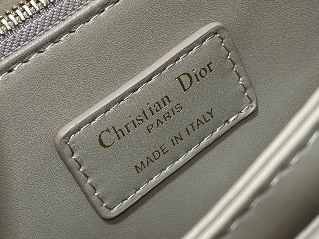 MINI-TASCHE 24 IN CAMEL BEIGE LATENT CANNAGE KALBSLEDER