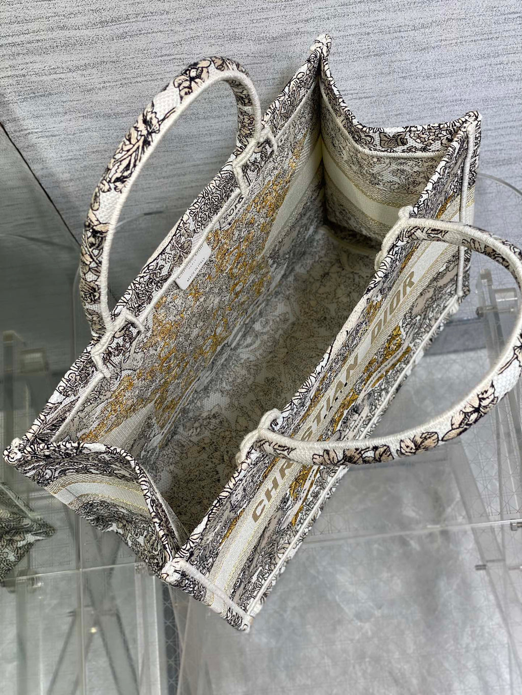 Mittlere 36-Buchtasche aus farbenfrohem Canvas 226304