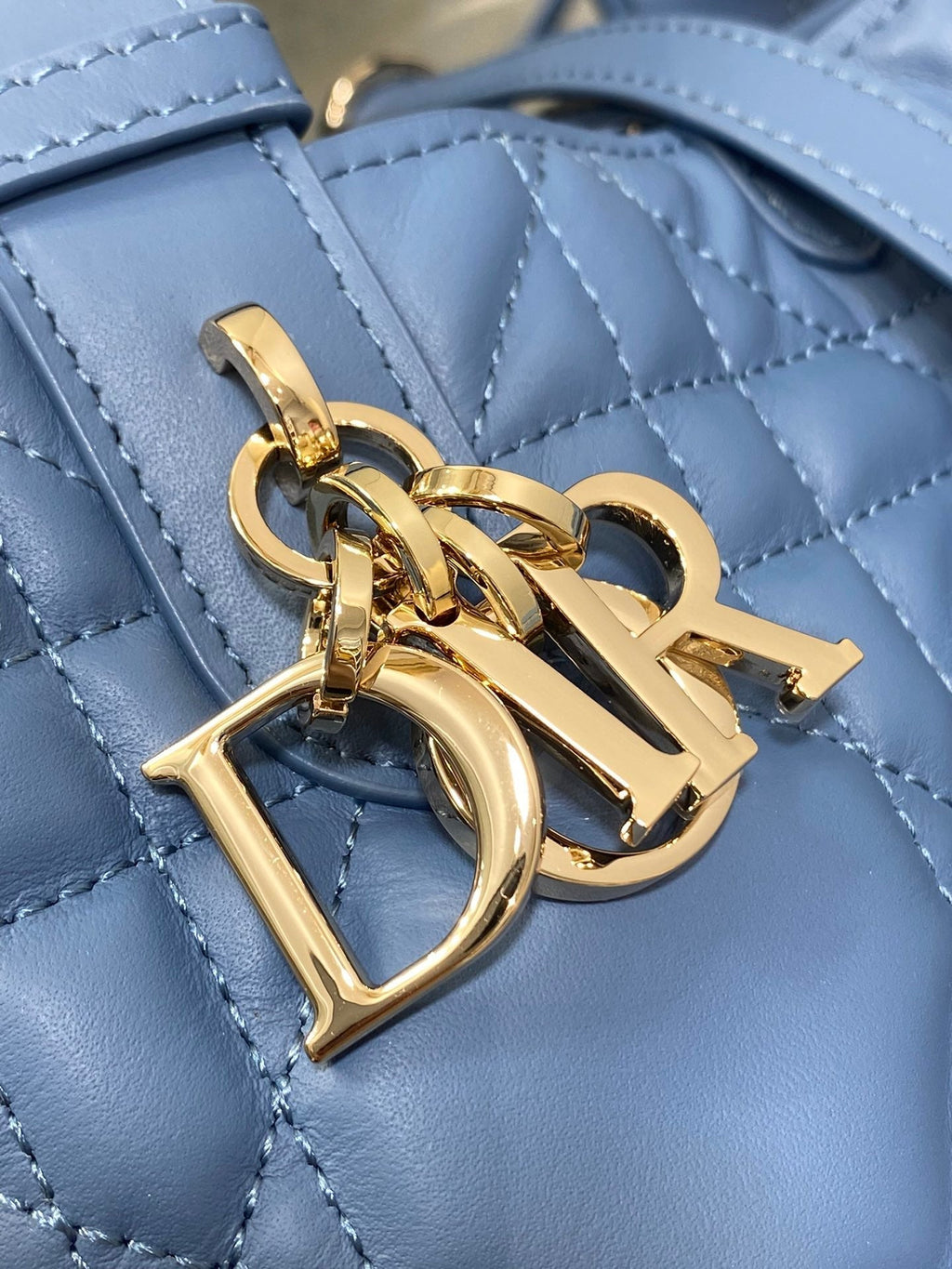 ALWAYS MINI 23 TASCHE IN AZURBLAUEM MAKROCANNAGE-KALBSKAUTSCHEIN