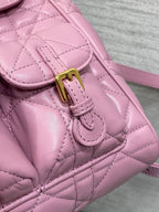 MITTELGROSSES 25 CARO RUCKSACK FLAMINGO PINK MAKROCANNAGE LAMMSCHILD