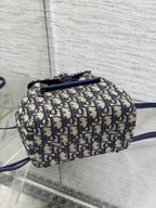 RUCKSACK 19 IN BLAU SCHIEFMONOGRAMM-JACQUARD