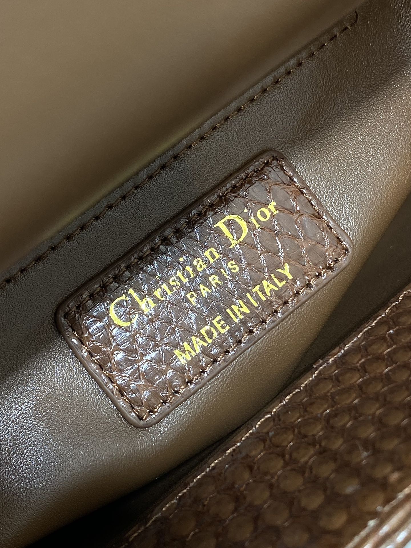 MINI 17 LADY BAG IN PEACAN BROWN METALLIC LAMMLEDER