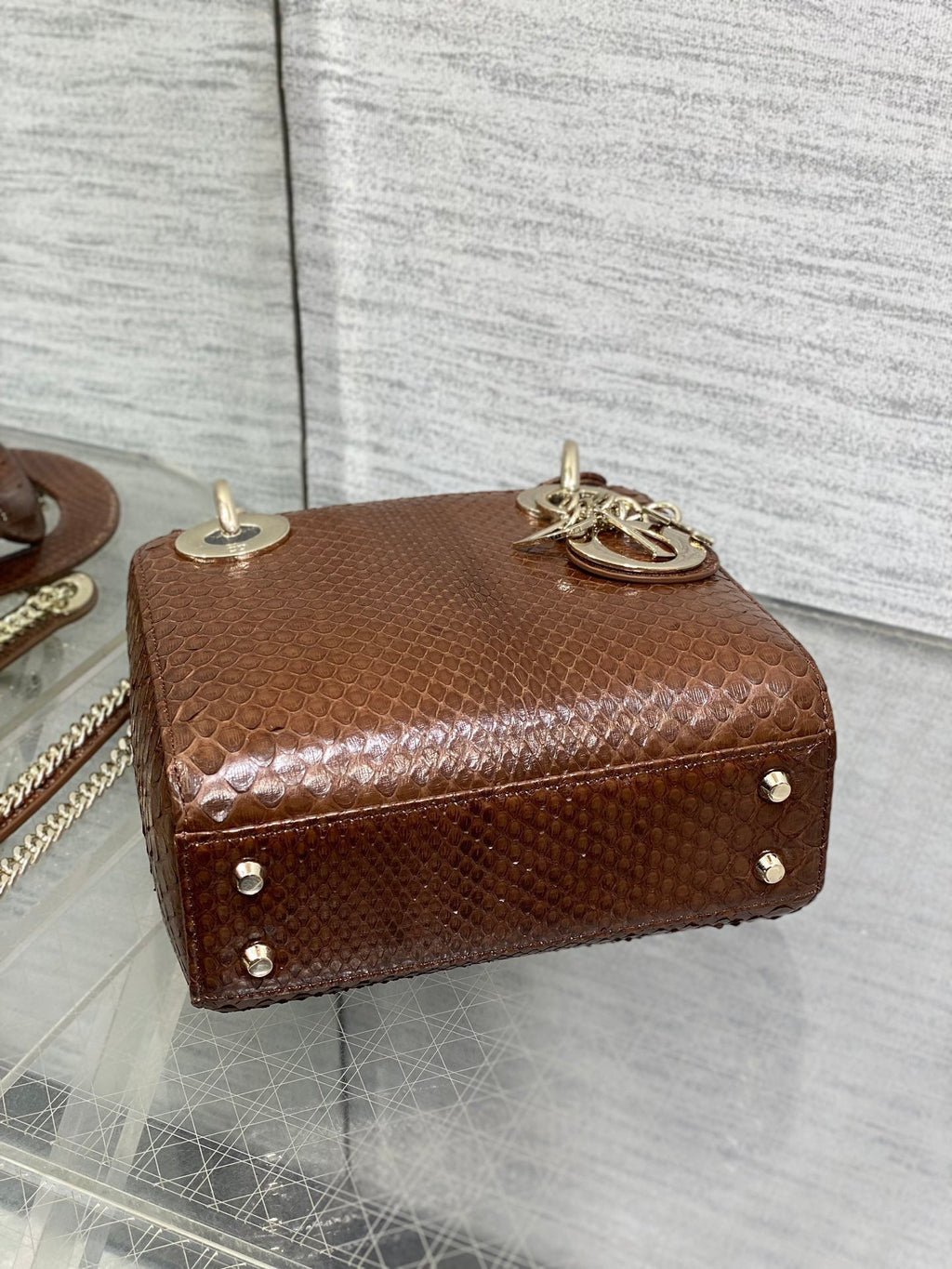 MINI 17 LADY BAG IN PEACAN BROWN METALLIC LAMMLEDER