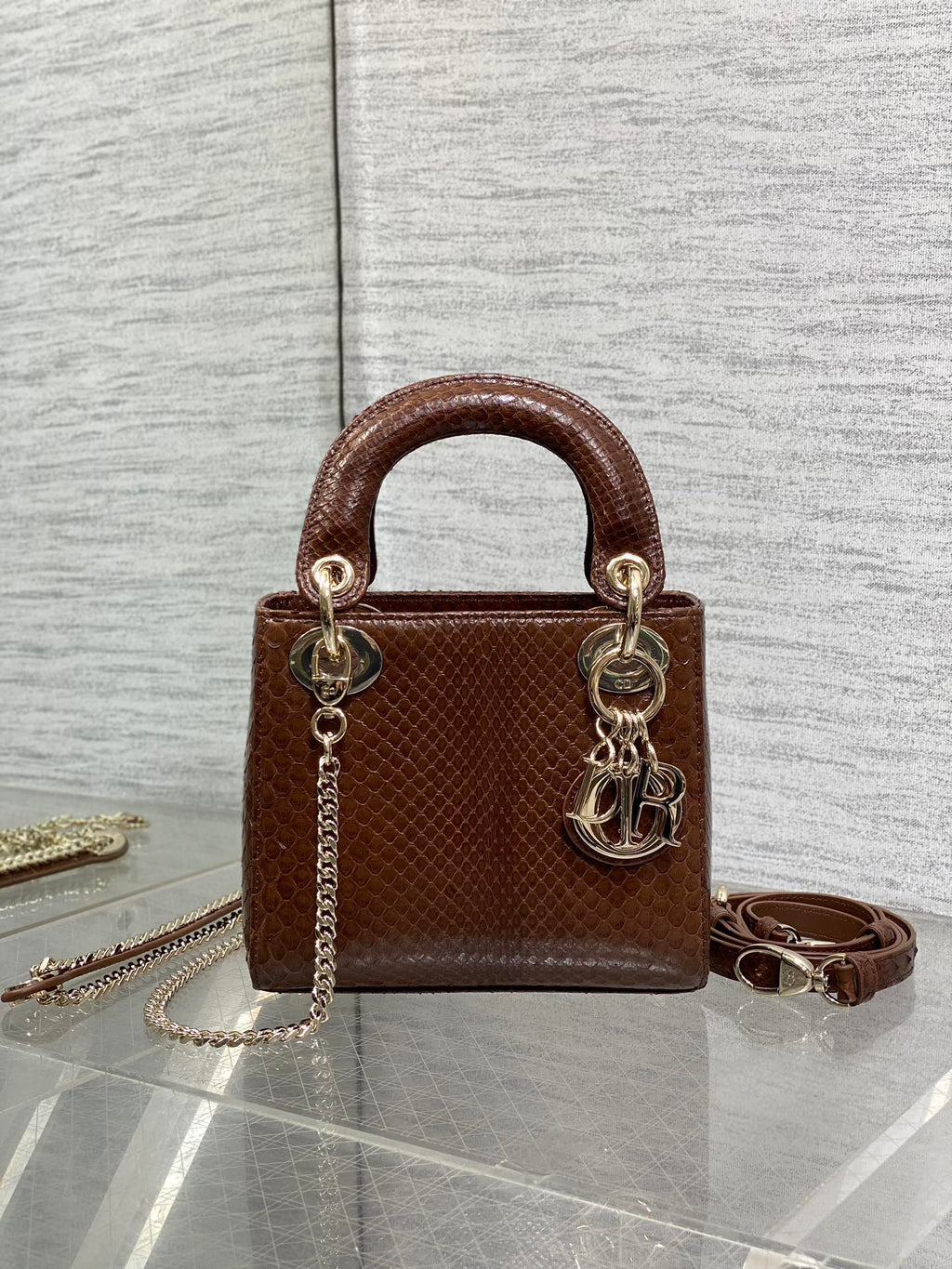 MINI 17 LADY BAG IN PEACAN BROWN METALLIC LAMMLEDER