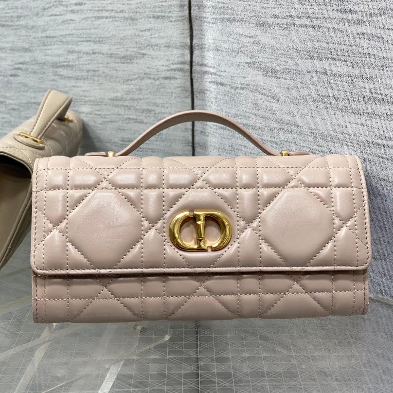 MISS CARO Henkeltasche 24 in Bisque Beige Macrocannage Lammleder