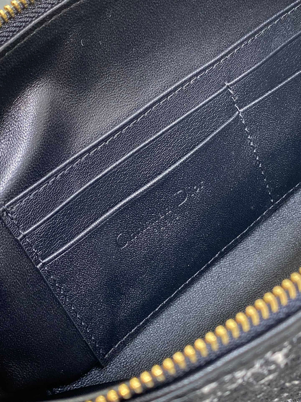 STAR HOBO 28 Tasche mit Kette, Schwarz-Weiß-Cannage-Tweed mit goldenen Beschlägen