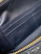 STAR HOBO 28 Tasche mit Kette, Schwarz-Weiß-Cannage-Tweed mit goldenen Beschlägen