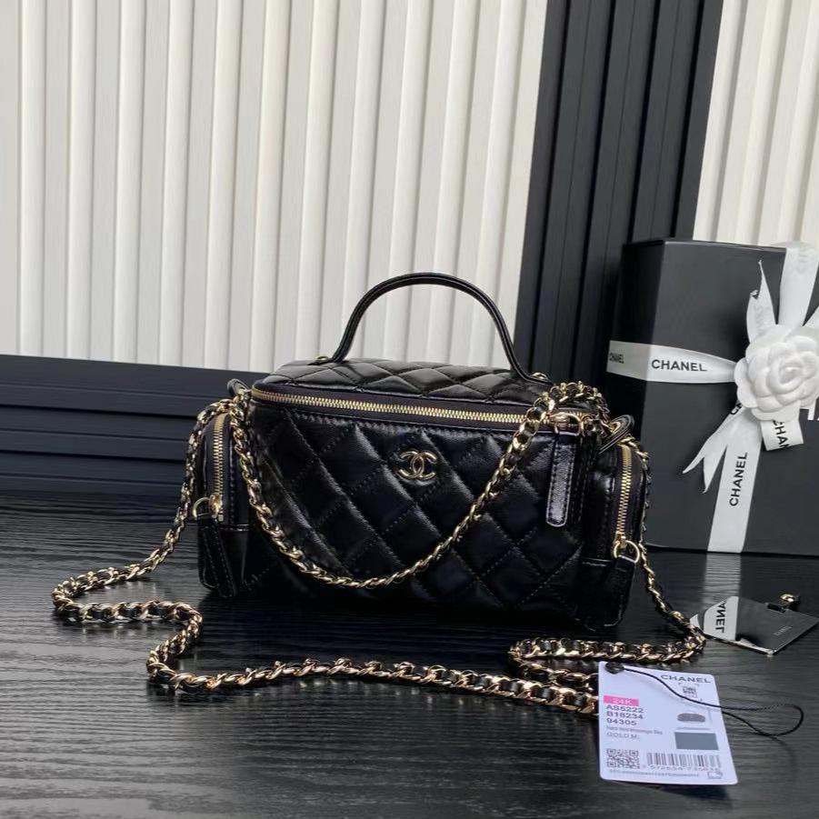 MITTLERE KAMERATASCHE 23 ZOLL SCHWARZES LAMMLEDER GOLDENE BESCHLÄGE 