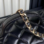 MITTLERE KAMERATASCHE 23 ZOLL SCHWARZES LAMMLEDER GOLDENE BESCHLÄGE 