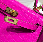 HERMES 25S MINI KELLY 19 IN DUNKELMAGENTA KALBSLEDER GOLDENE BESCHLÄGE