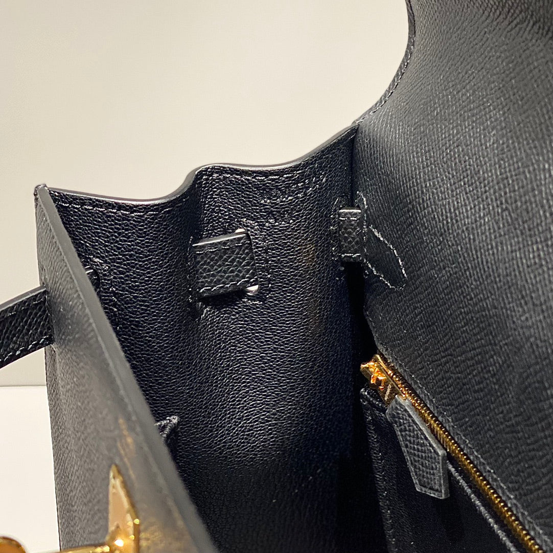 KELLY 25CM IN NOIR EPSOM CALFSKIN GOLD HARDWARE