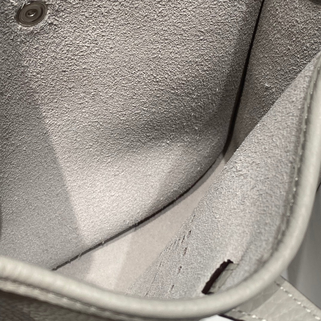 MINI NEO 18 EVELYNE BAG IN GREY GRAINED CALFSKIN