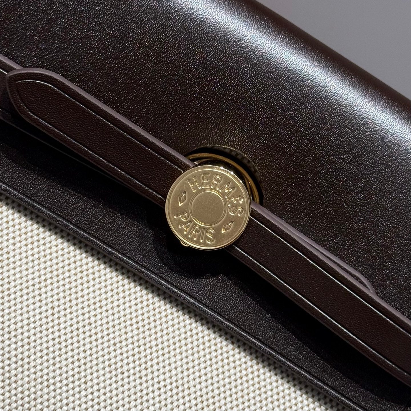 HERMES 25S MINI HERBAG 20 IN OFF WHITE AND BLACK CANVAS GOLD HARDWARE