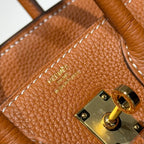 HERMES 25S MEDIUM BIRKIN 25 IN GEBRANNTEM ORANGEN KALBSLEDER GOLDENE BESCHLÄGE