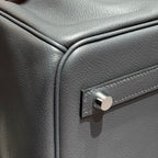 HERMES 25S SCHULTER BIRKIN 29 IN HAZE GRAY KALBSLEDER SILBERNE BESCHLÄGE