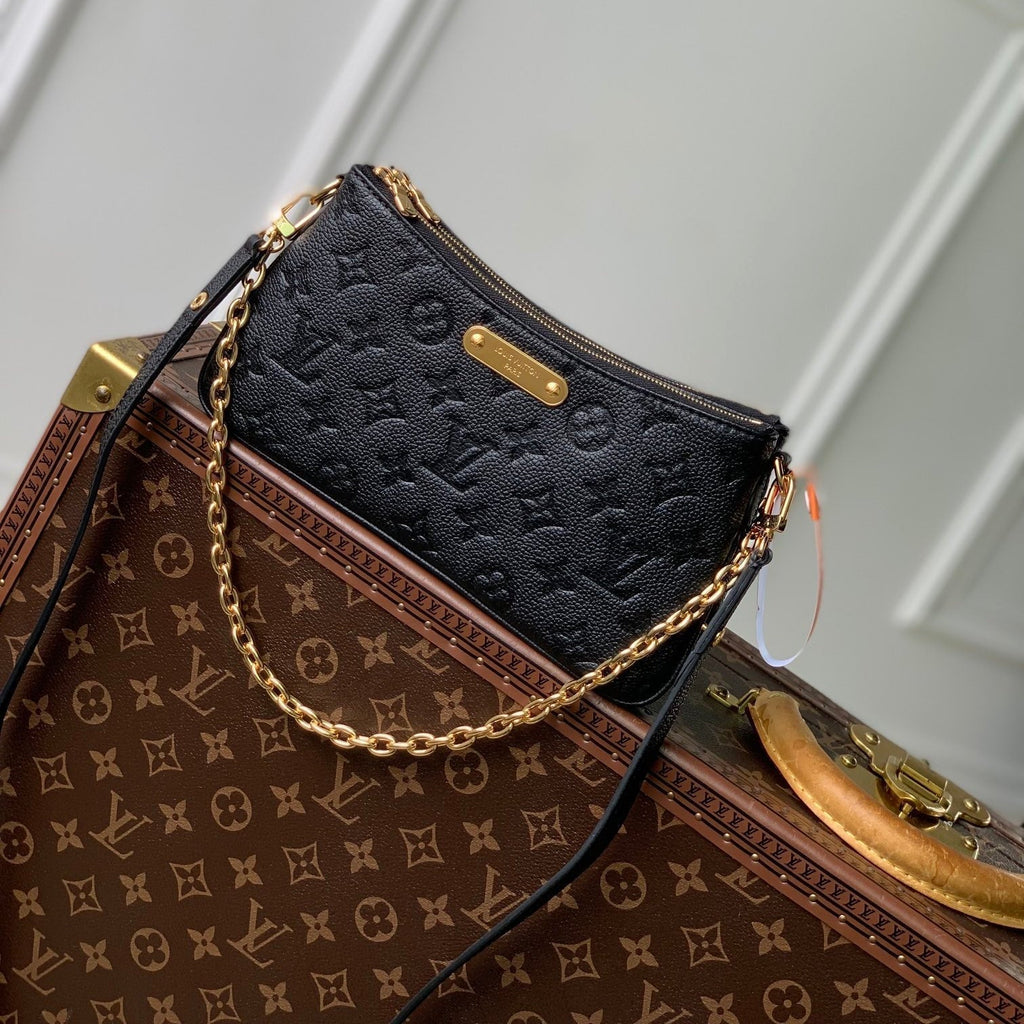 LIV POCHETTE TASCHE 24 AUS SCHWARZEM MONOGRAMM-EMPREINTE-LEDER