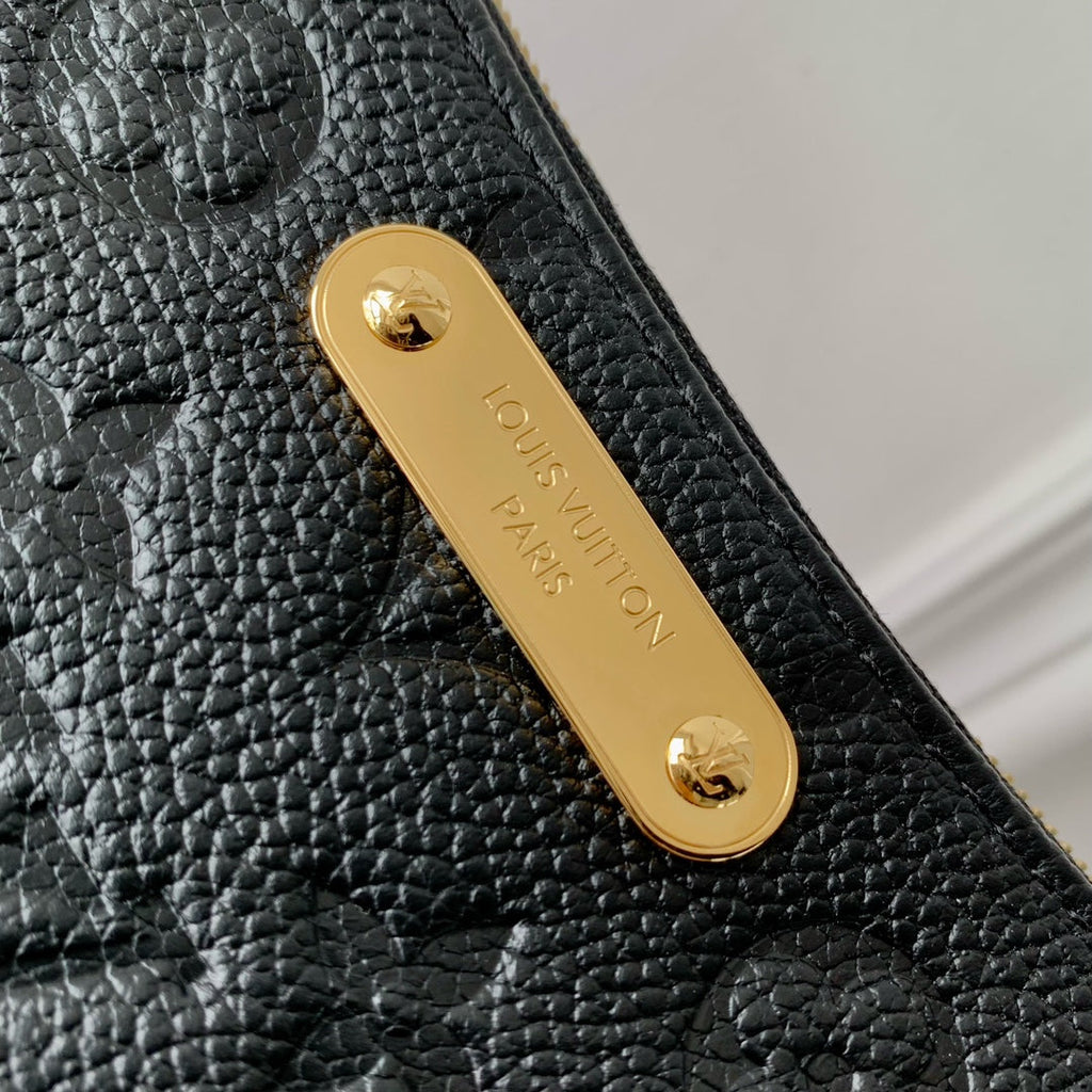 LIV POCHETTE TASCHE 24 AUS SCHWARZEM MONOGRAMM-EMPREINTE-LEDER