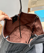 PINACOTECA TOTE BAG 38 IN BLACK CALFSKIN