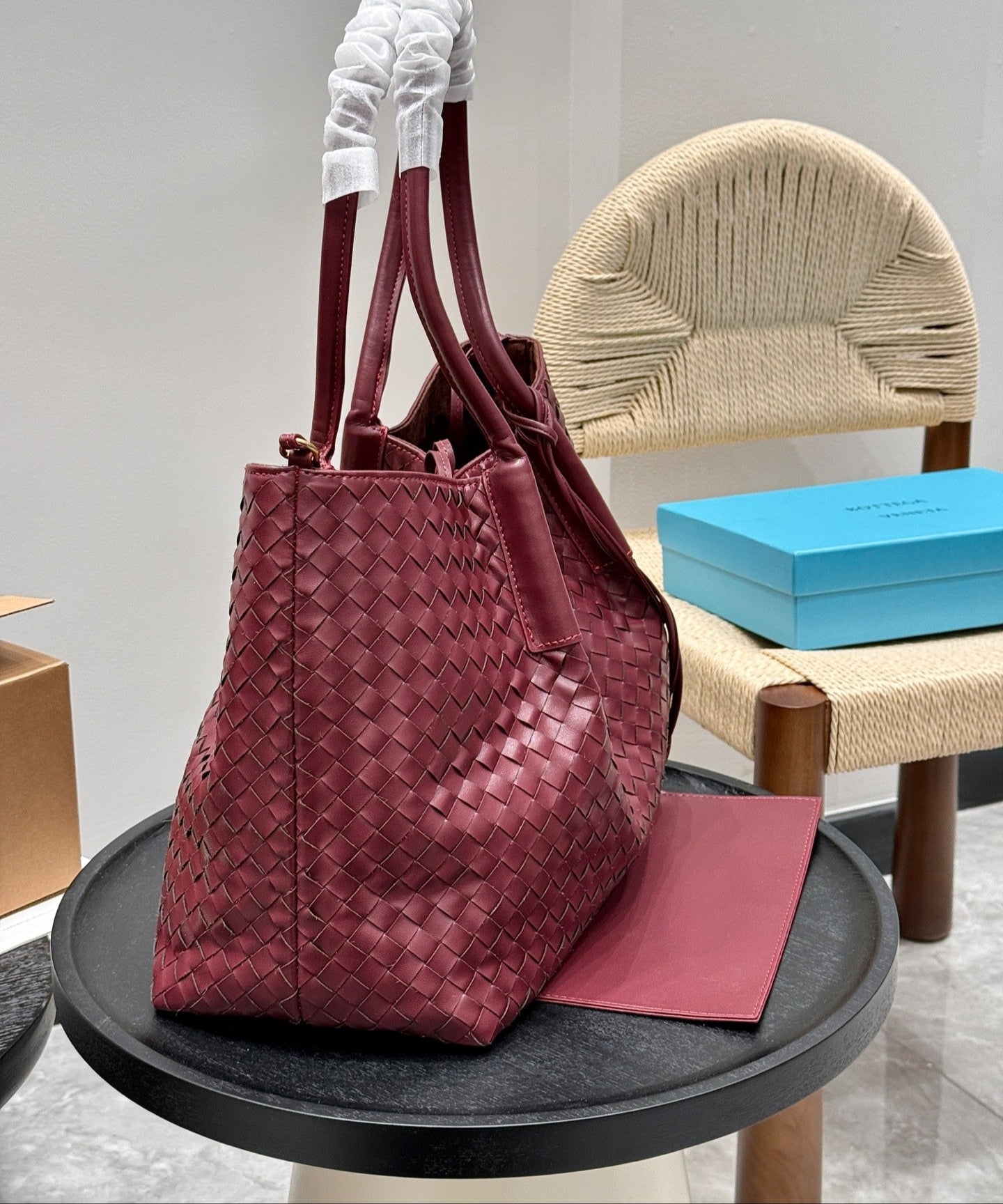 PINACOTECA Tragetasche 38 Zoll Burgunderrot Kalbsleder