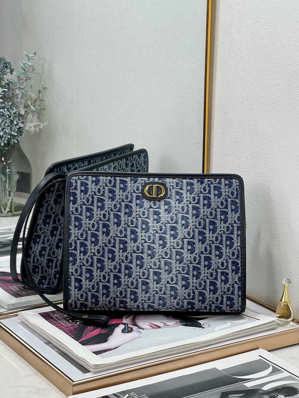 Buchtasche 26 Zoll, blau, Monogramm, schräger Jacquard